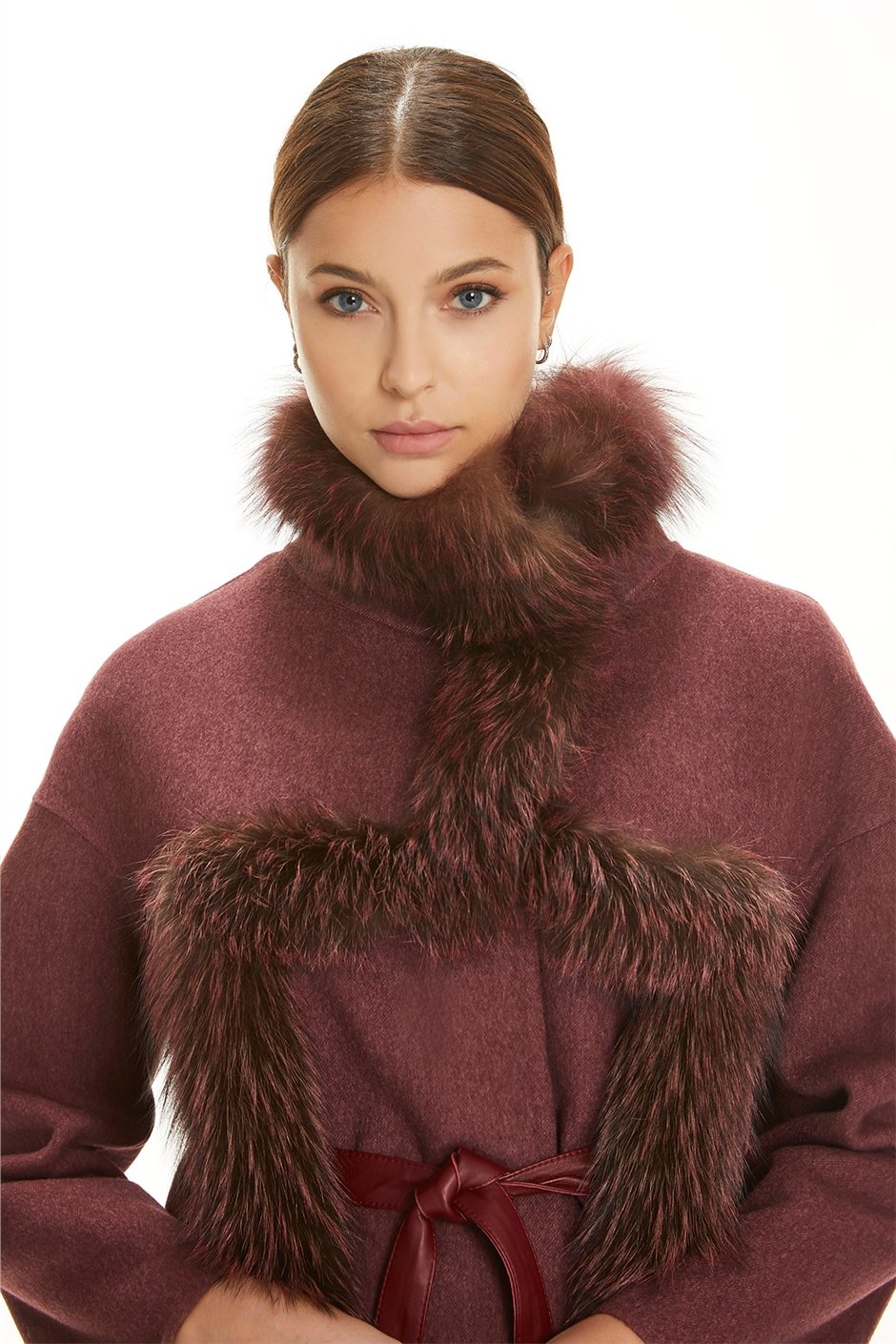 Shaky Women's Loro Piana 100% Wool Fabric Coat with Fox trimming