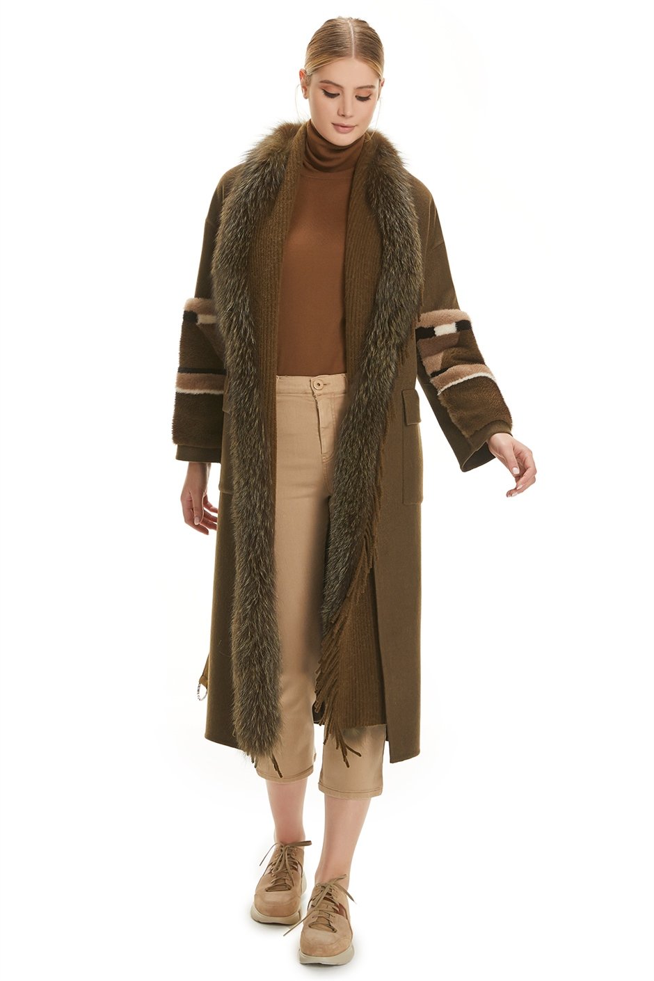 Shaky Women's Loro Piana 100% Wool Fabric Coat with Mink trimming