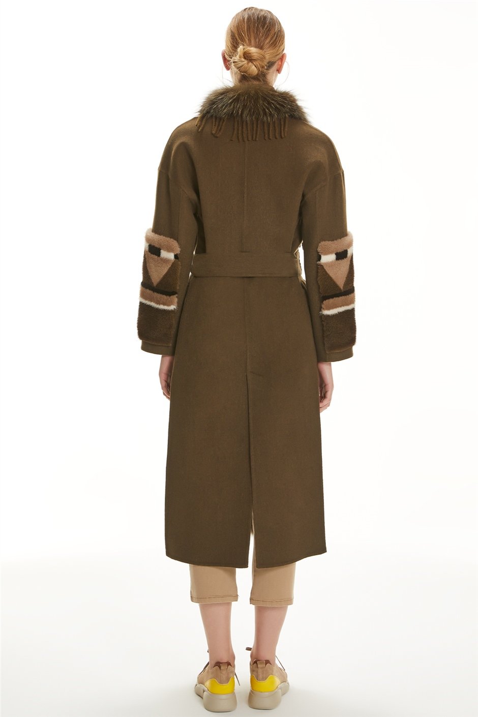 Shaky Women's Loro Piana 100% Wool Fabric Coat with Mink trimming