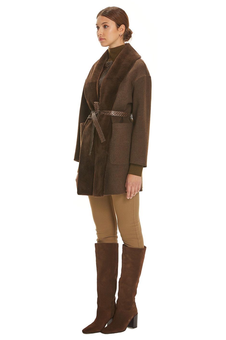 Shaky Women's Loro Piana 100% Wool Fabric Short Coat with Mink trimming