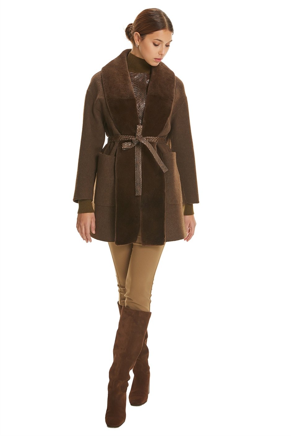 Shaky Women's Loro Piana 100% Wool Fabric Short Coat with Mink trimming