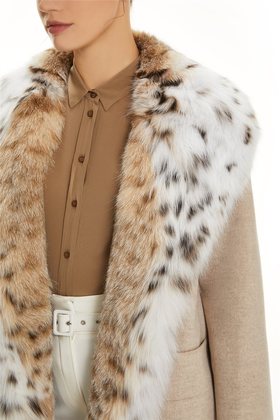 Shaky Women's Loro Piana 100% Wool Fabric Coat with Lynx trimming