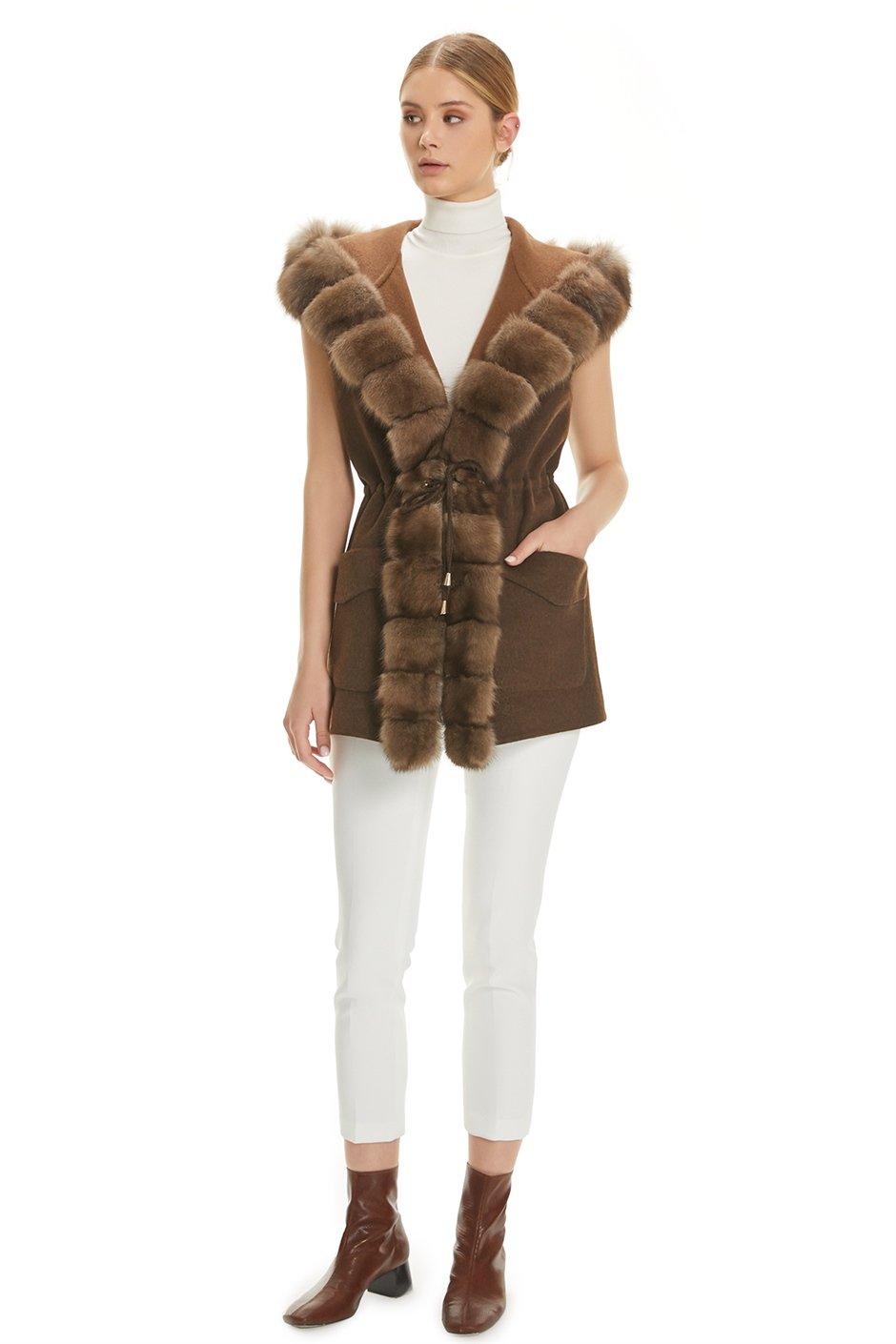 Shaky Women's Loro Piana 100% Wool Fabric Waistcoat with Sable trimming