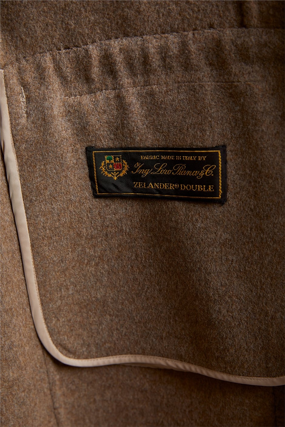 Shaky Women's Loro Piana 100% Wool Fabric Coat with Knitted Wool and Fox trimming