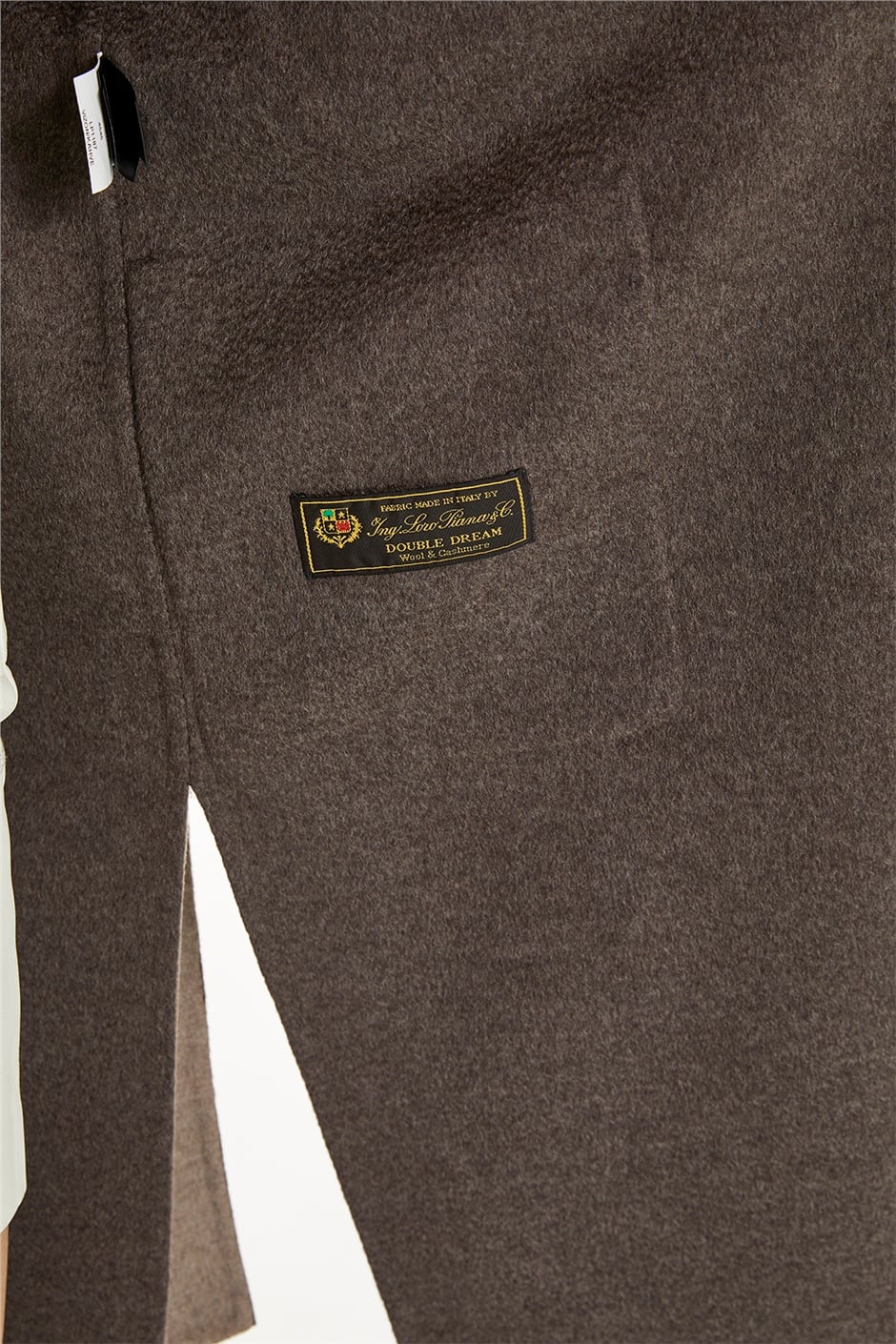 Shaky Women's Loro Piana 70% Wool 30% Cashmere Coat with Sable trimming