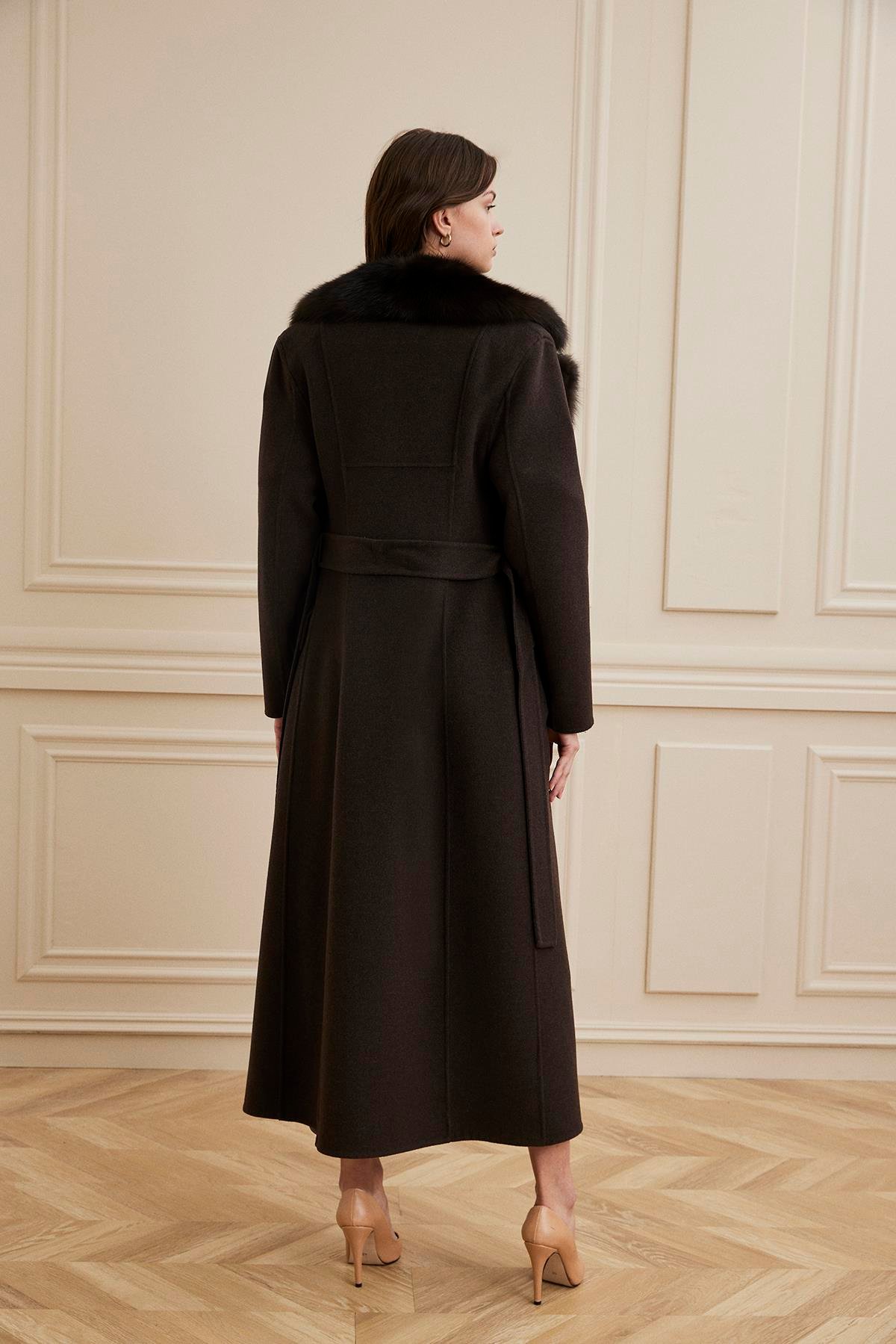 Shaky Women's Loro Piana 93% Wool 7% Cashmere Fabric Coat with Sable Trimming Dark Brown