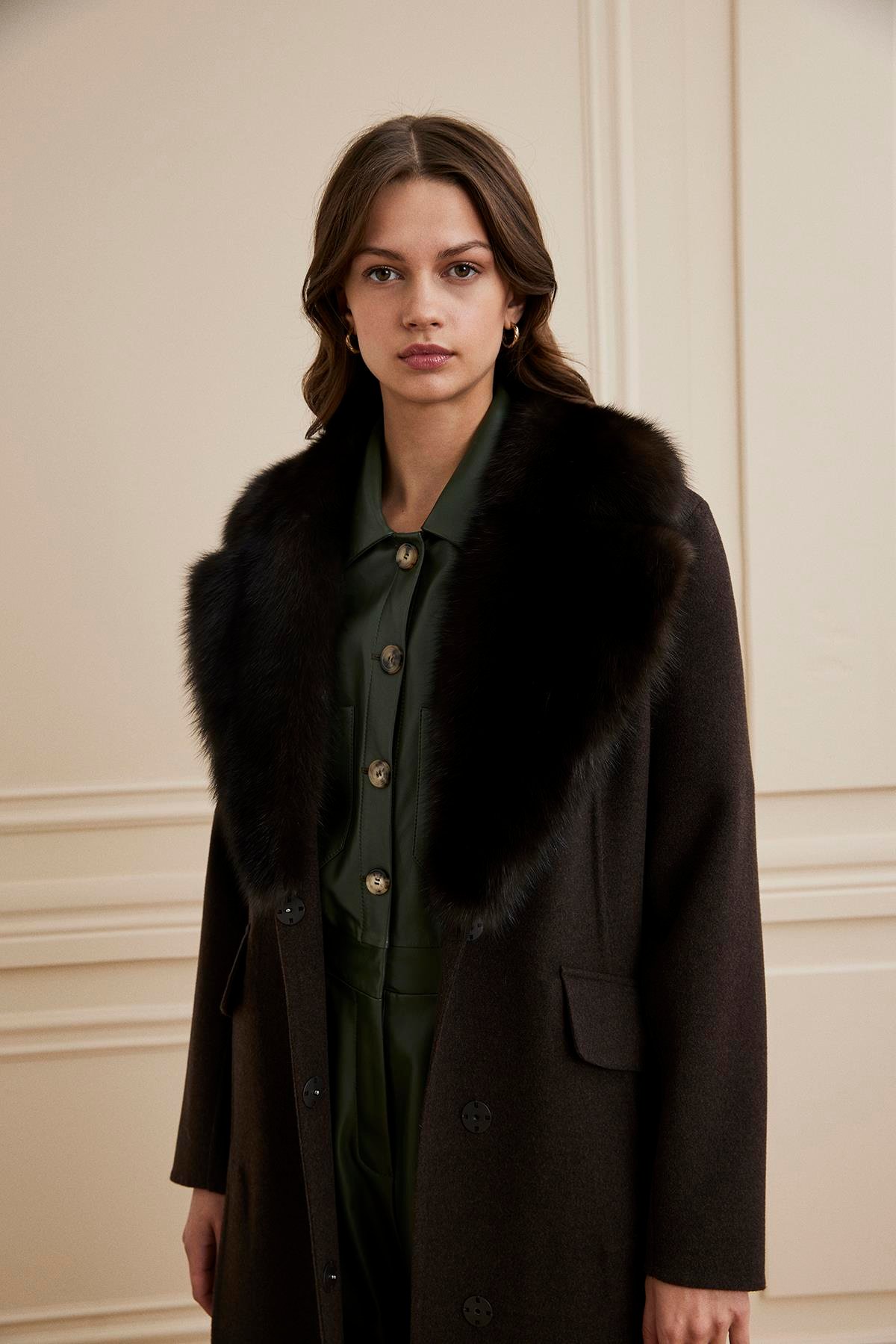 Shaky Women's Loro Piana 93% Wool 7% Cashmere Fabric Coat with Sable Trimming Dark Brown