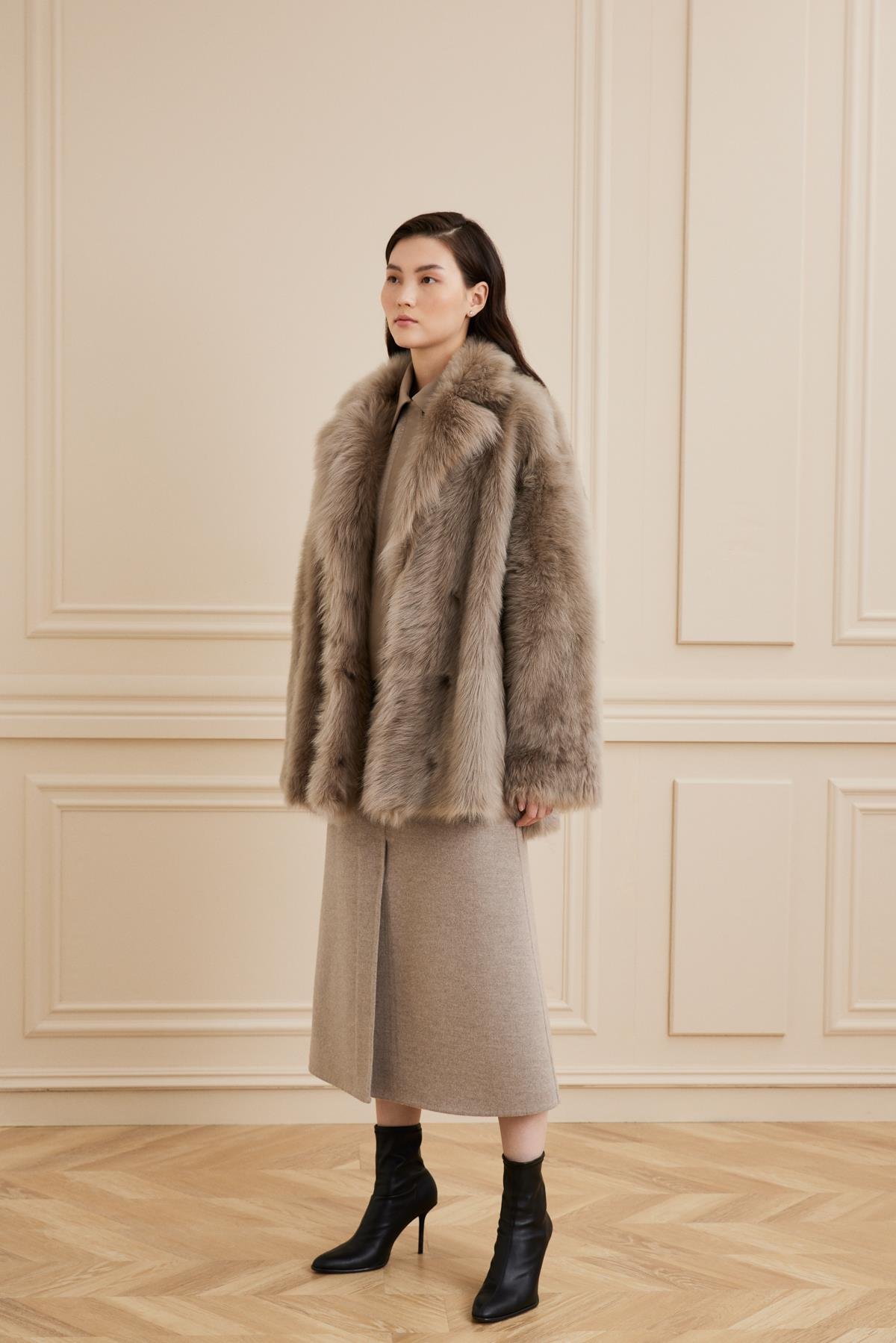 Shaky Women's Shearling Jacket Dark Sand