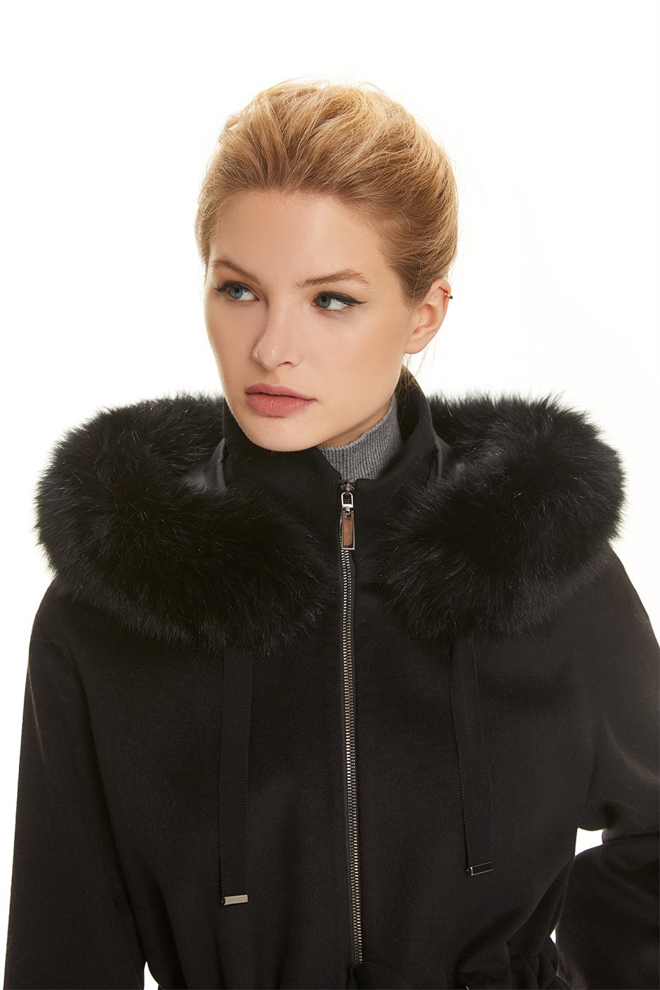 Shaky Women's Textile Short Coat with Fox trimming