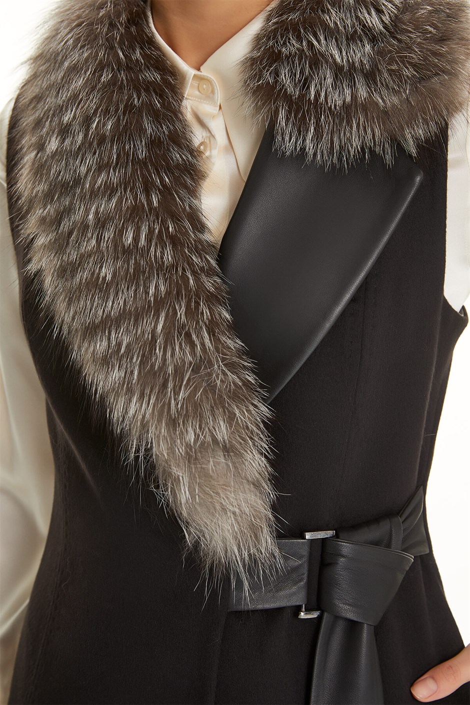 Shaky Women's Textile Waistcoat with Fox trimming Black