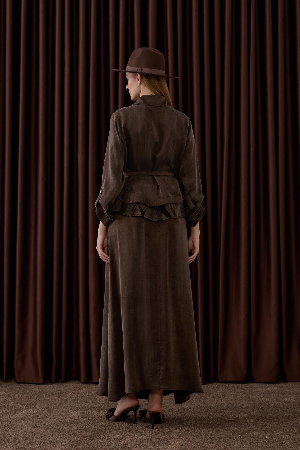 Alice Jakar Garnili Kemerli Etekli Takım KAHVERENGİ