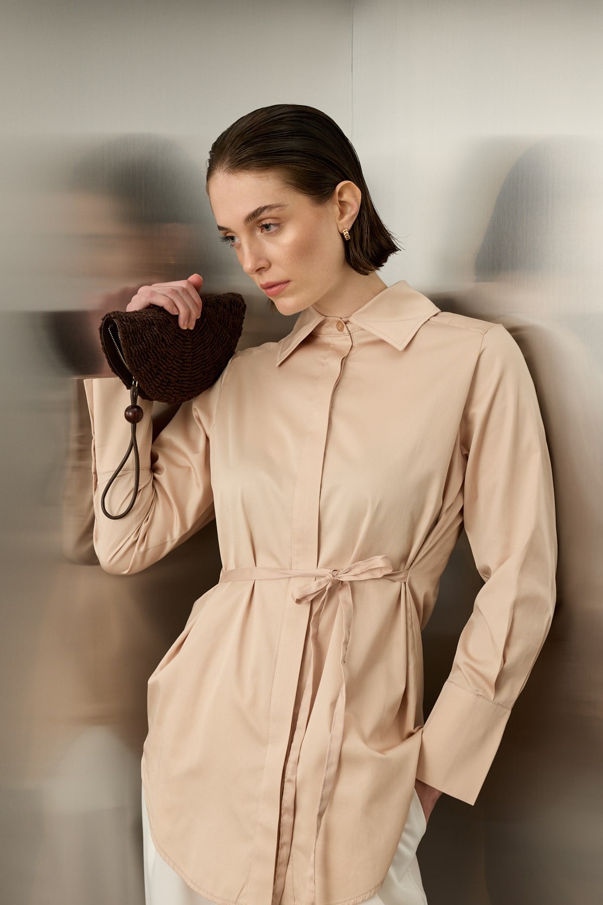 Basic Pamuklu Düğmeli Bağlamalı Gömlek BEJ