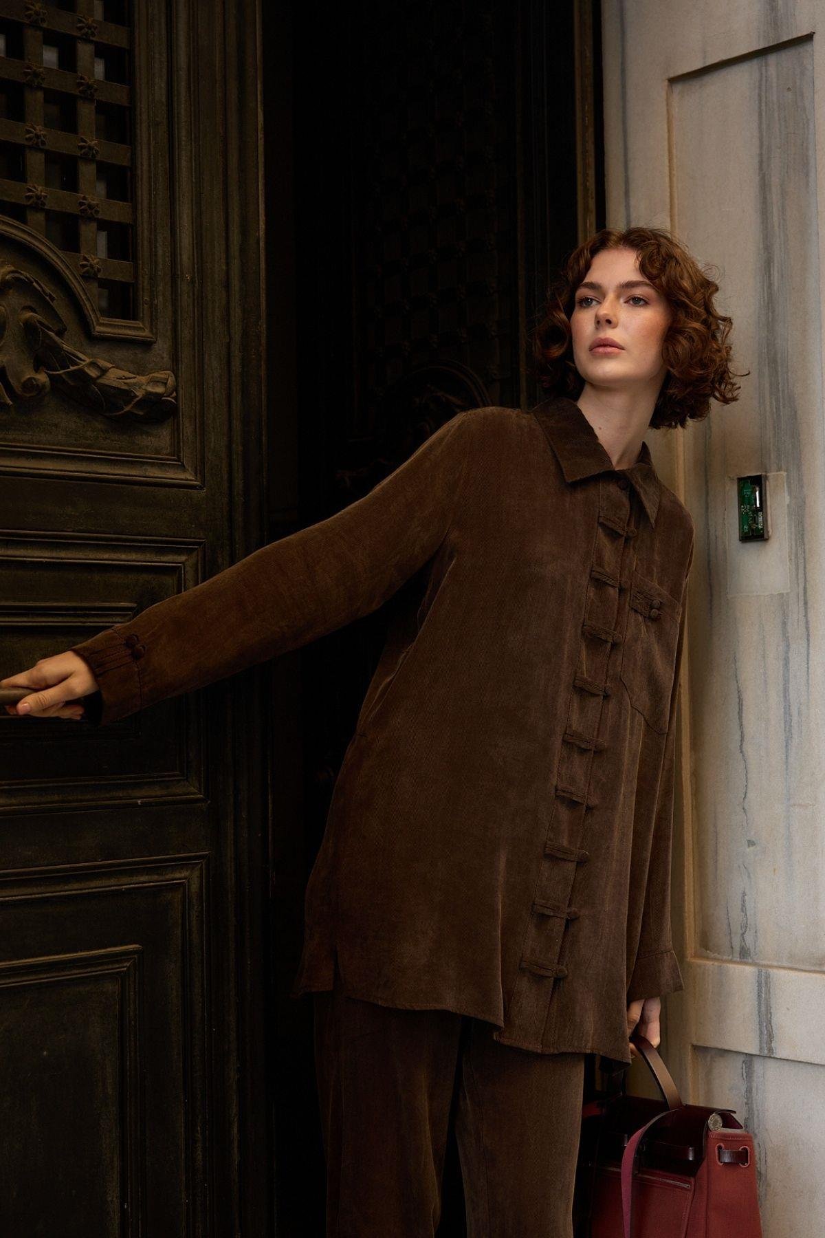 Emosh Britli Düğmeli Pantolonlu Takım KAHVERENGİ