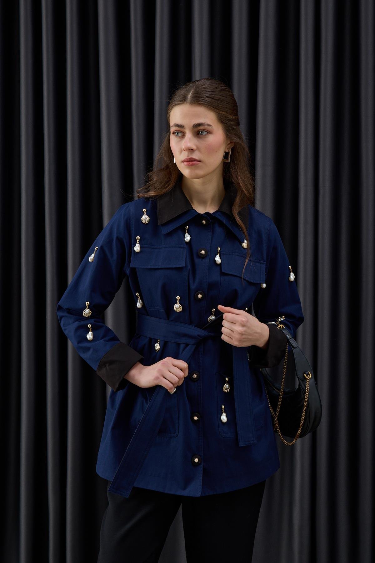 Parka Düğmeli Özel Aksesuarlı Parka LACİVERT