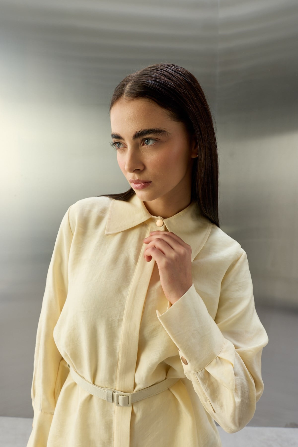 Tencel Jakarlı Düğmeli Basic Gömlek EKRU