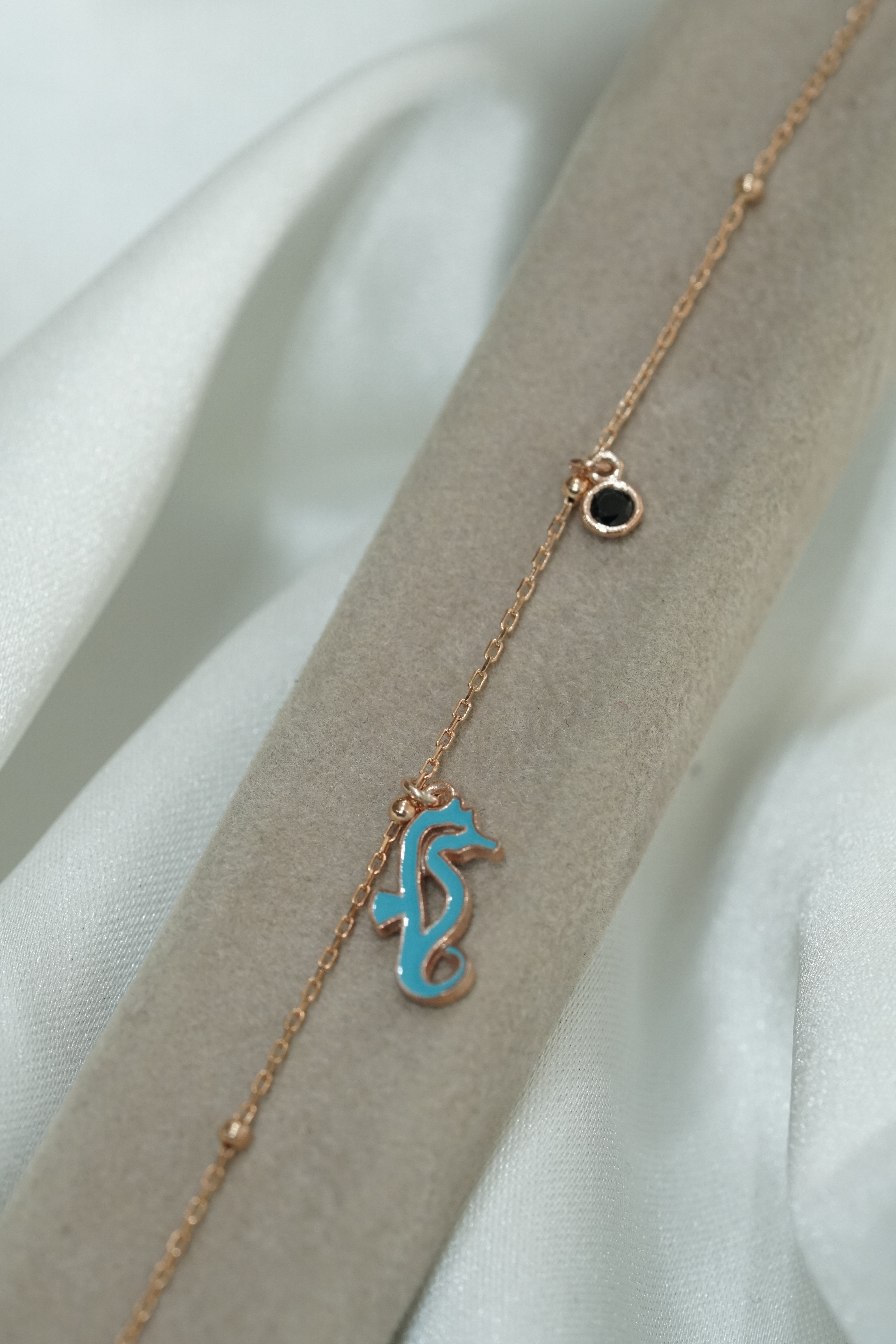 Deniz Atlı Bileklik