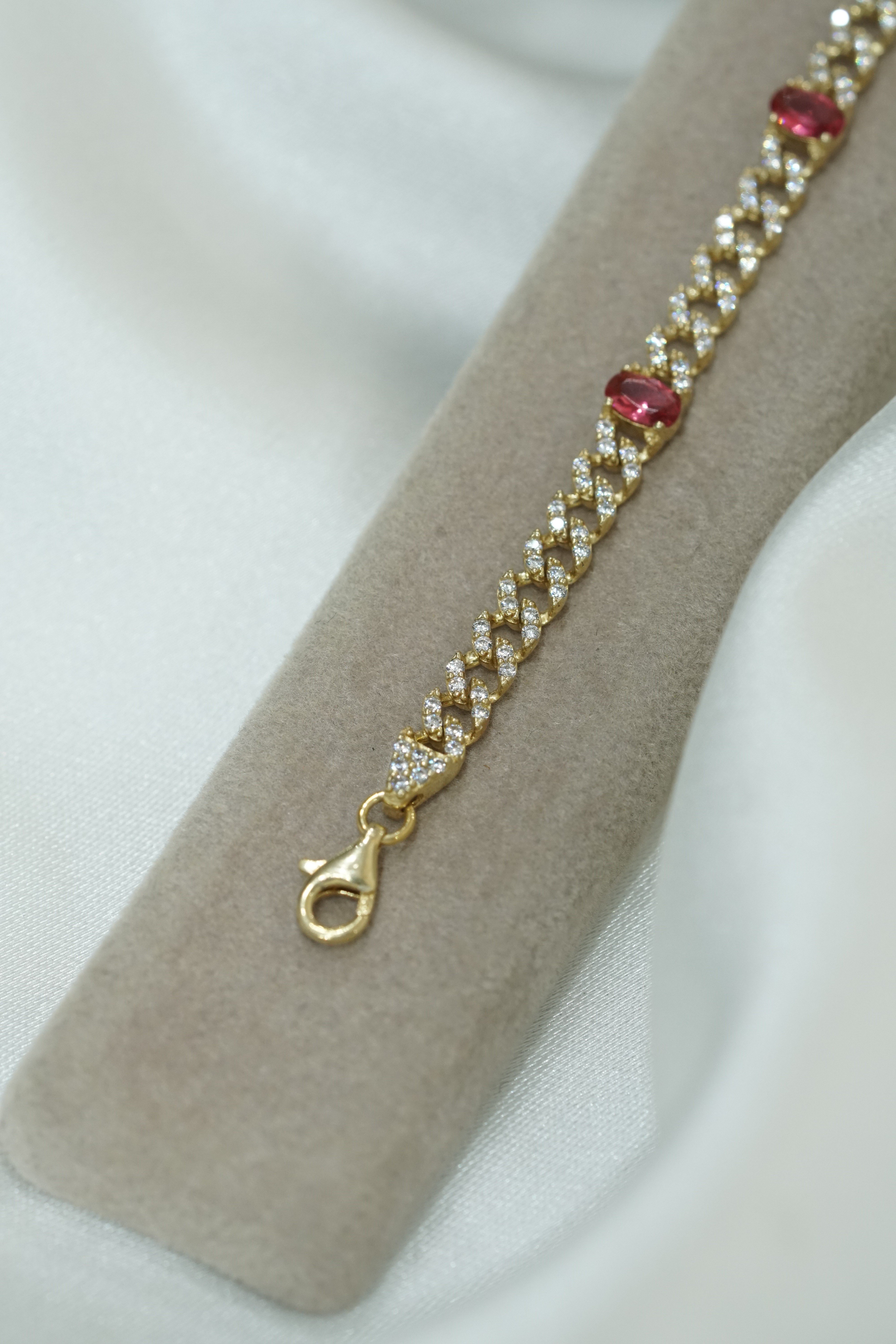 Ruby Taşlı Gurmet Bileklik