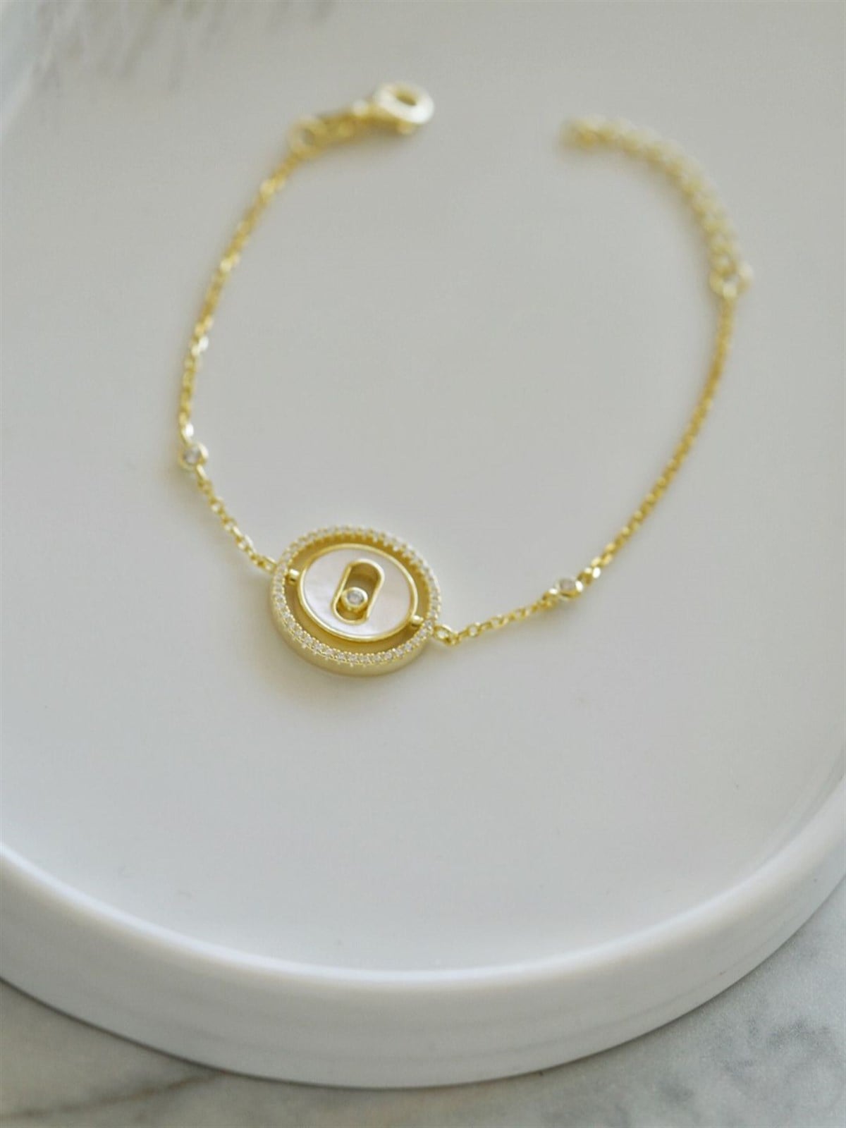 Sedefli Marka Bileklik