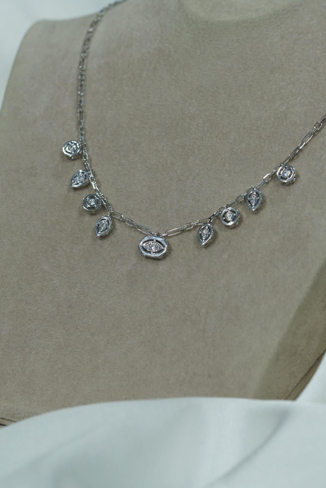 Sıralı Taşlı Charm Kolye