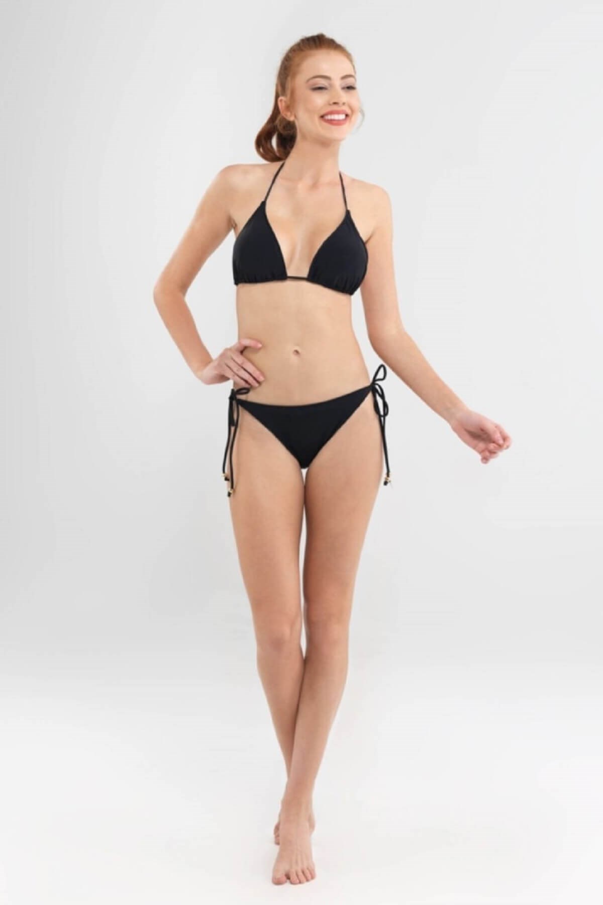 Blackspade Boyundan Bağlı Üçgen Siyah Bikini Üst