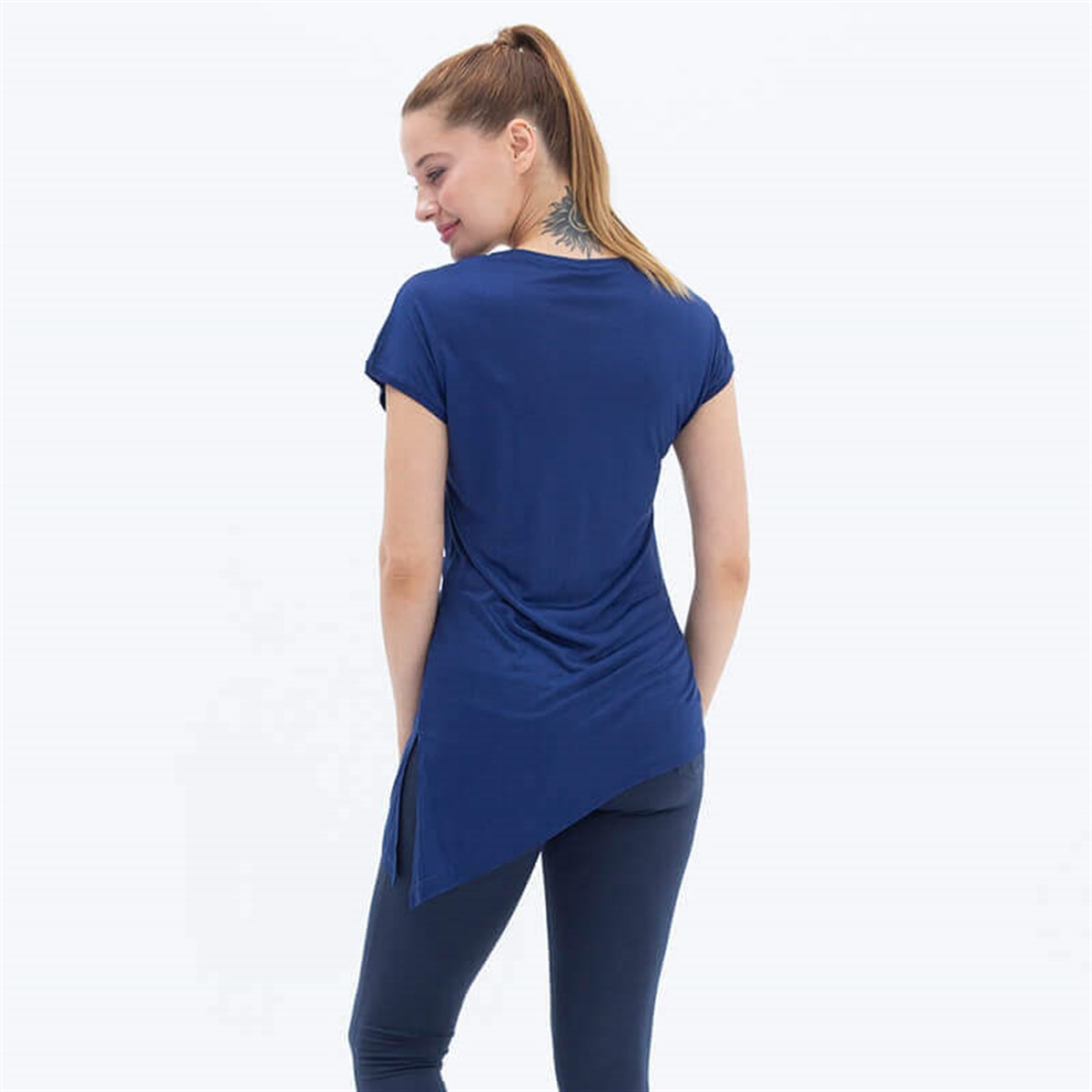 Blackspade Kadın Tensel Yuvarlak Yaka Kısa Kol T-shirt - Lacivert