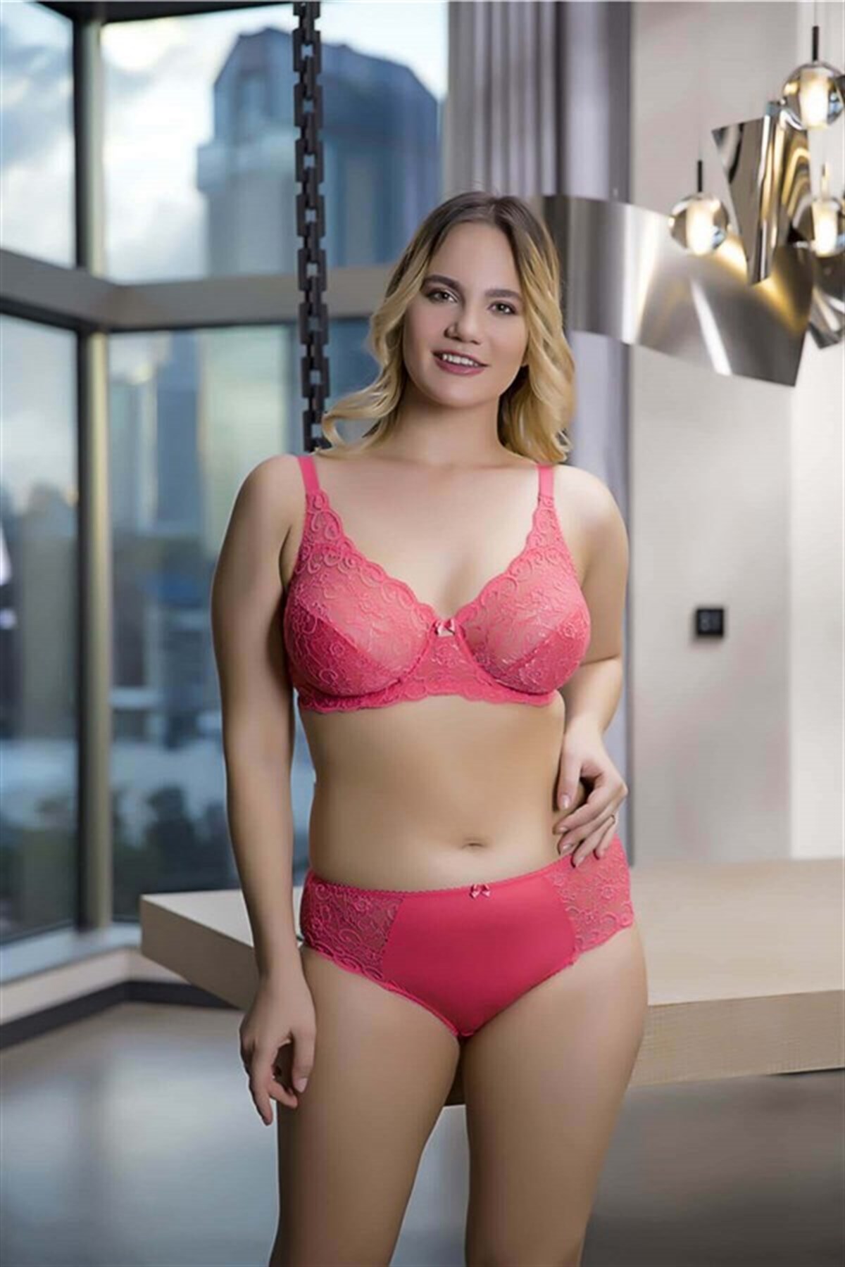 Moonlight Dantelli Minimizer Toparlayıcı Balenli Sütyen