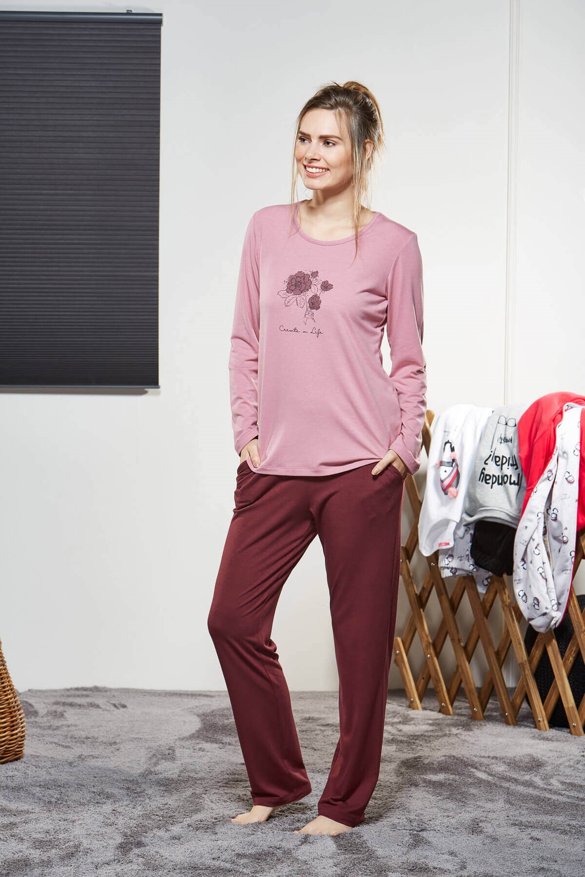 PJS Kadın Çiçek Desenli Pembe Pijama Takımı