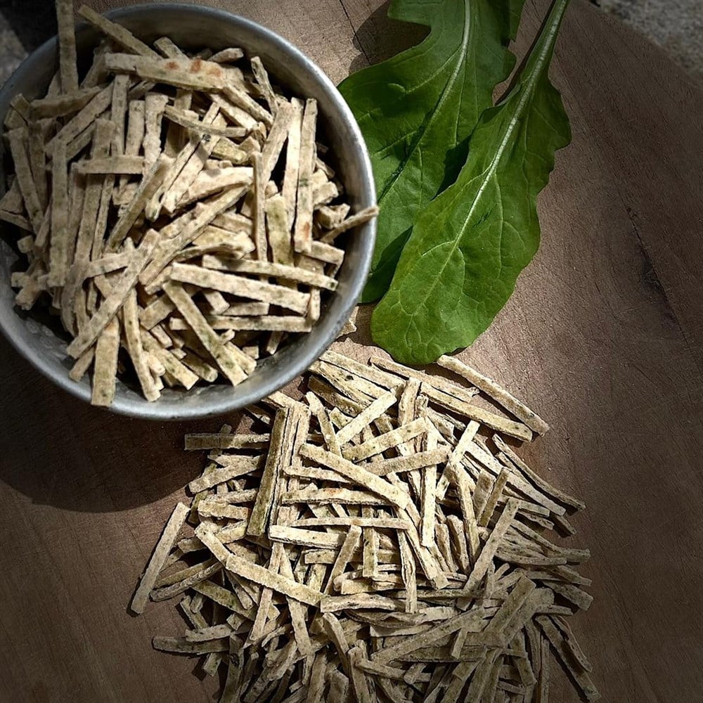 Glutensiz Karabuğdaylı Fesleğenli Erişte