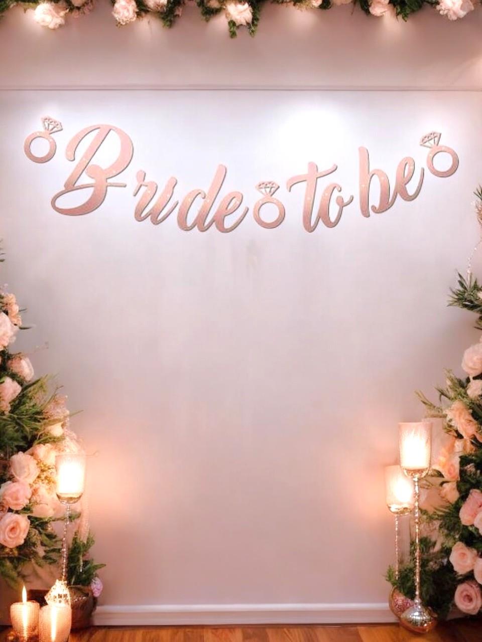 Bride To Be Kaligrafi Banner Rose