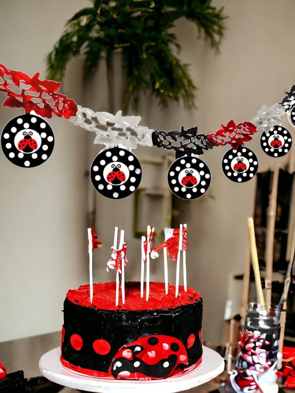 Uğur Böceği Kağıt Zincir Süs