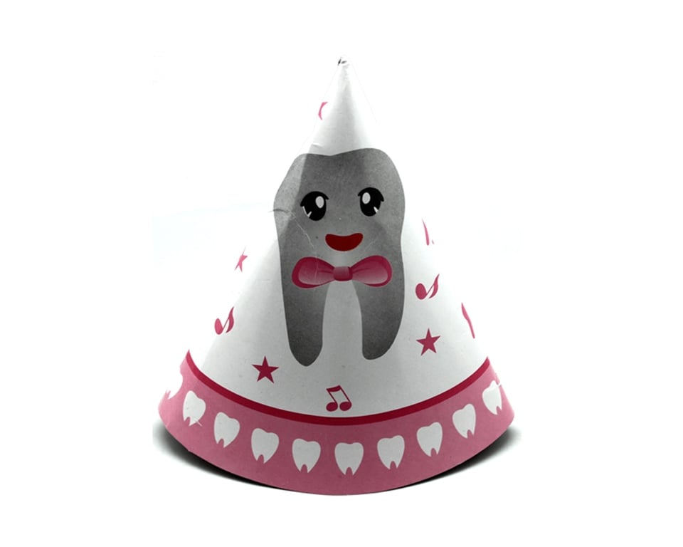 Karton Şapka İlk Dişim