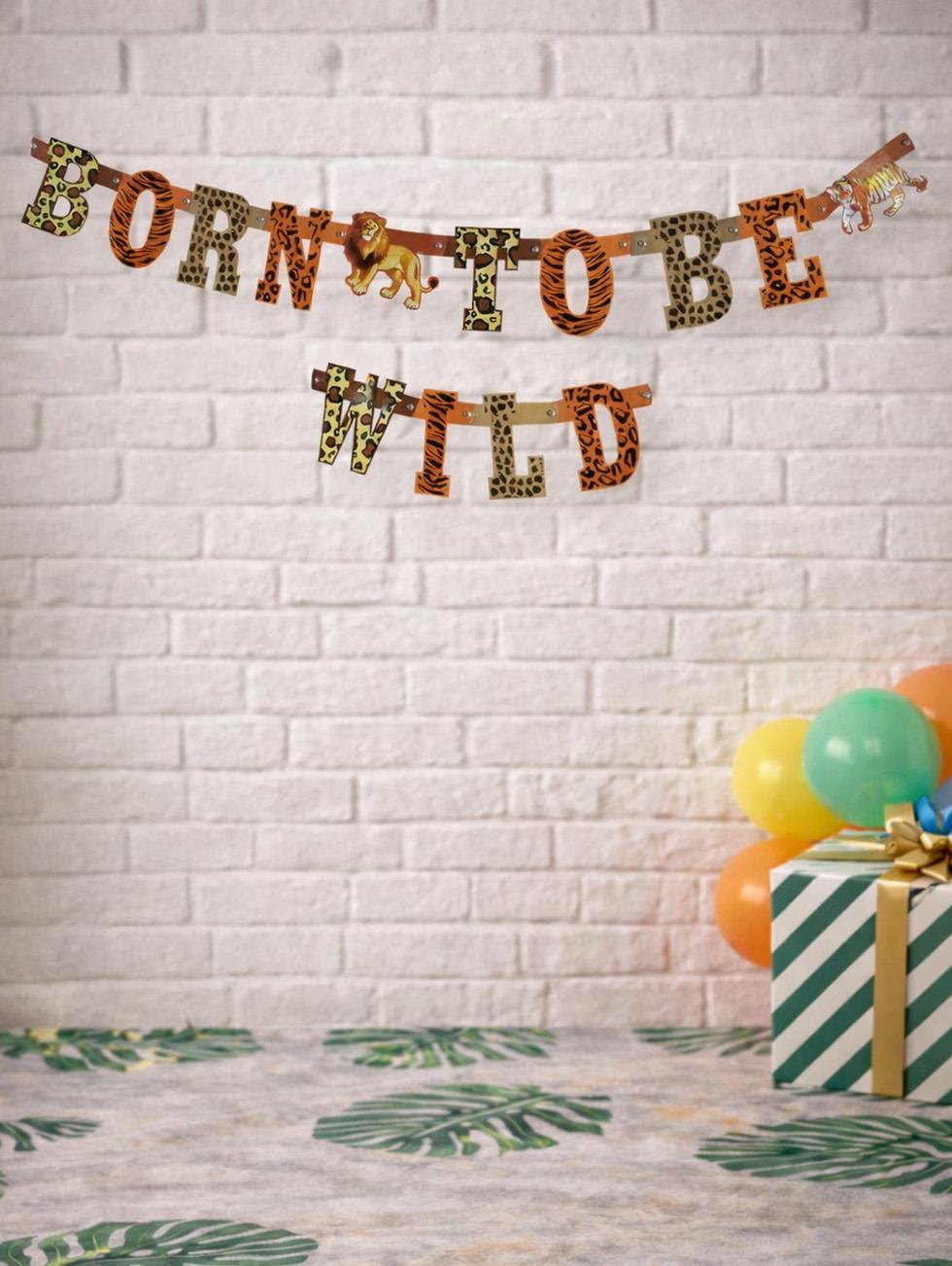 Safari Temalı Born To Be Wild Yazılı Banner Asılabilir Doğum Günü Süsü - Yazı ve Flamalar | Parti Adresi