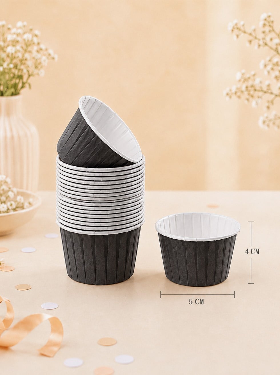 Siyah Cupcake Muffin Kapsülü – Kek Sunum Kalıbı 50'li  - Servis ve Sunum Ekipmanları | Parti Adresi