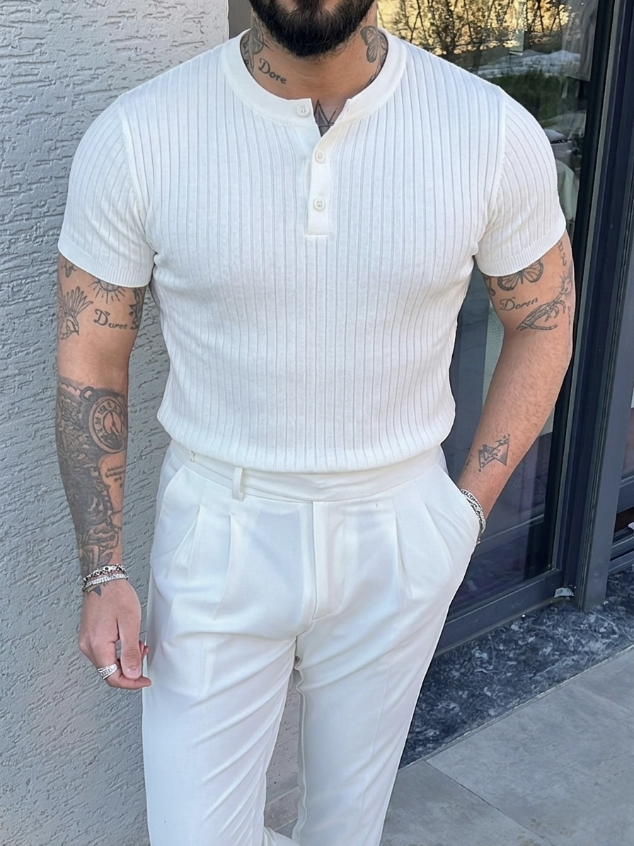 %100 Cotton Dik Çizgili Hakim Yaka Relaxed Triko Tshirt Beyaz
