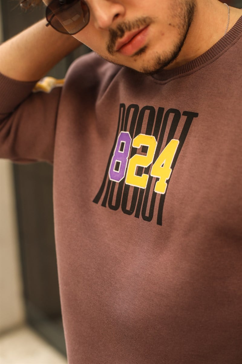 824 Sweat