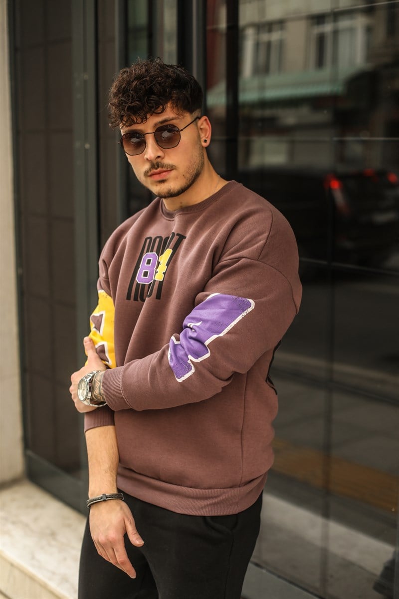 824 Sweat