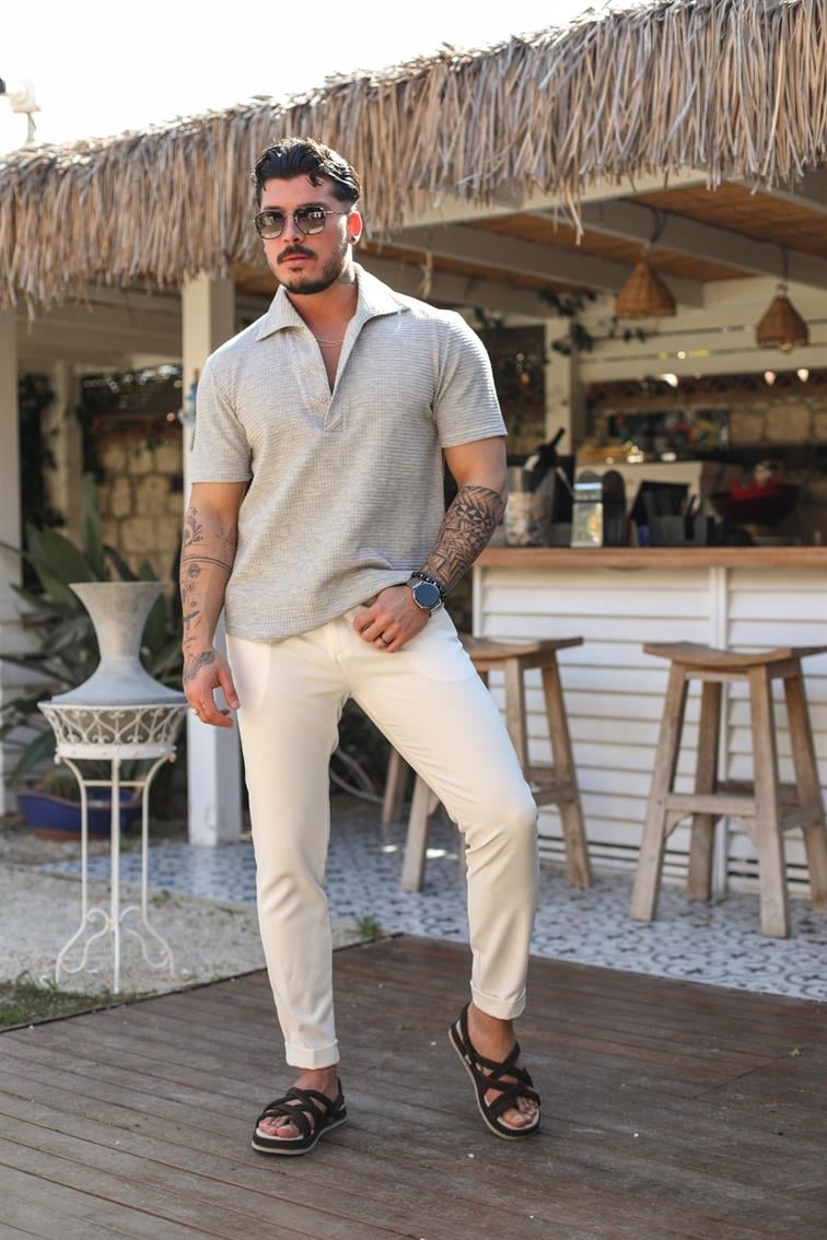 Açık Yaka Detaylı Regular Fıt T-Shirt Gri