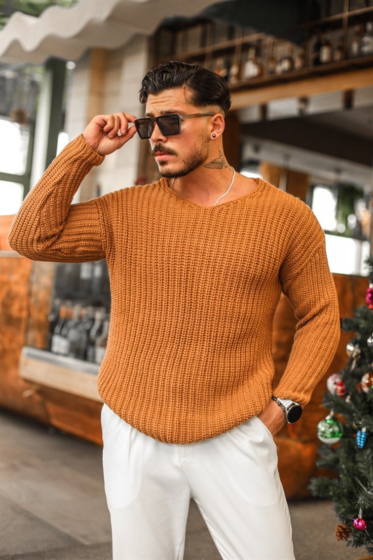 Açık Yaka Geniş Örme Oversize Kazak