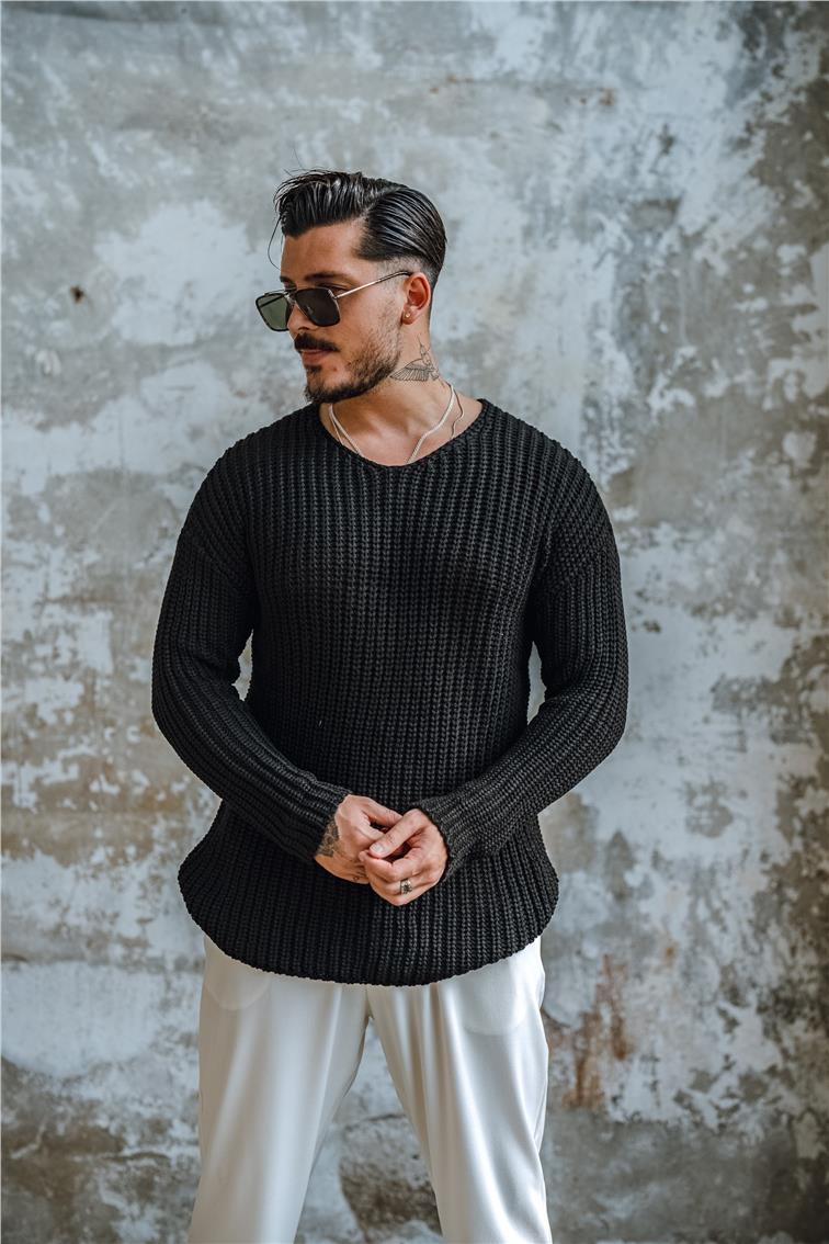 Açık Yaka Geniş Örme Oversize Kazak Siyah