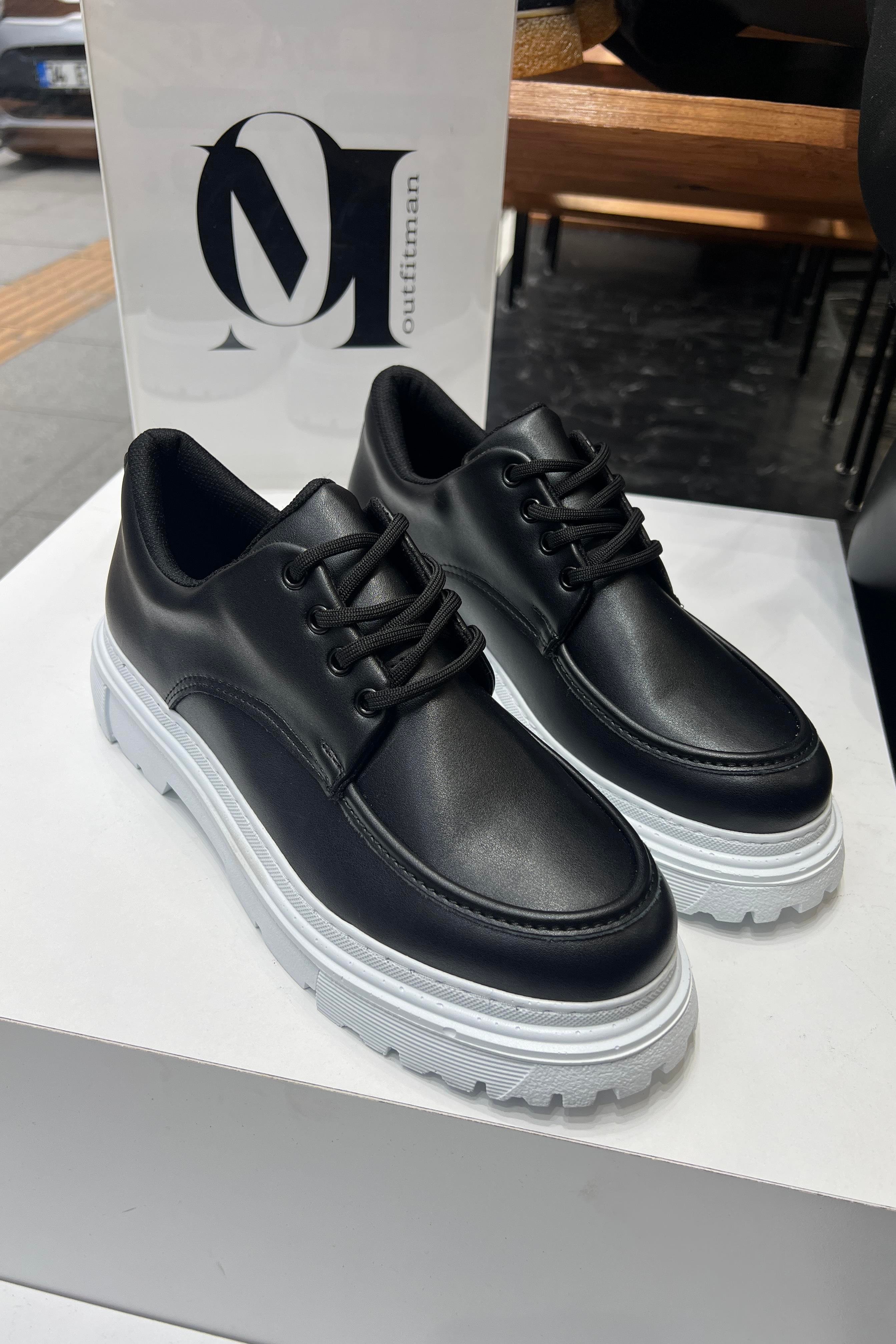 Bağlamalı Makosen  Ayakkabı Siyah Beyaz