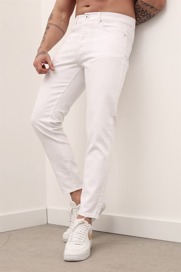 Basic Beyaz Boyfriend Jean