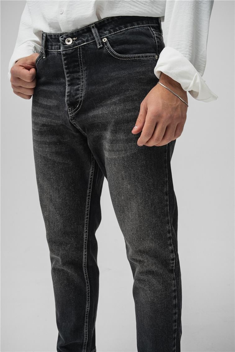 Basıc Mom Jean Yıkamalı Siyah