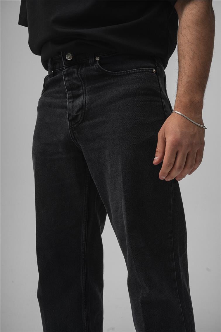 Basic Regular Jean Yıkamalı Siyah