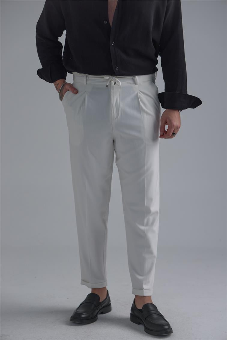 Bel Bağlamalı İtalyan Kesim Pantolon Beyaz