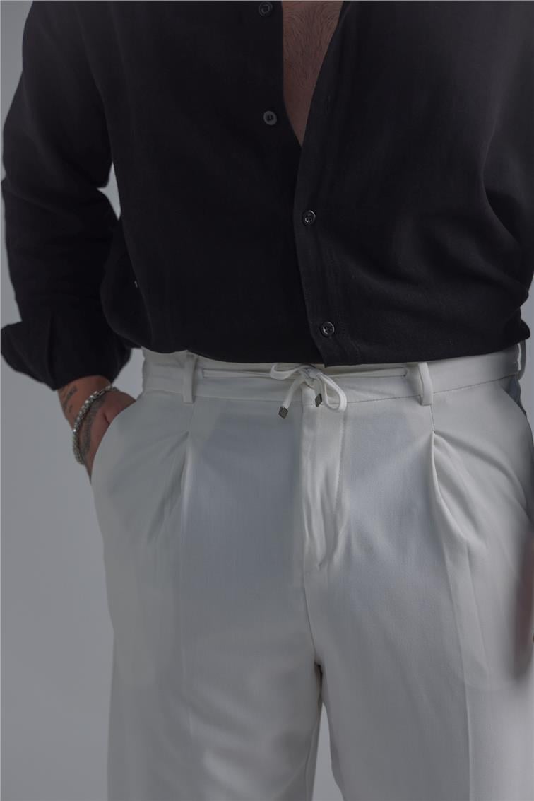 Bel Bağlamalı İtalyan Kesim Pantolon Beyaz