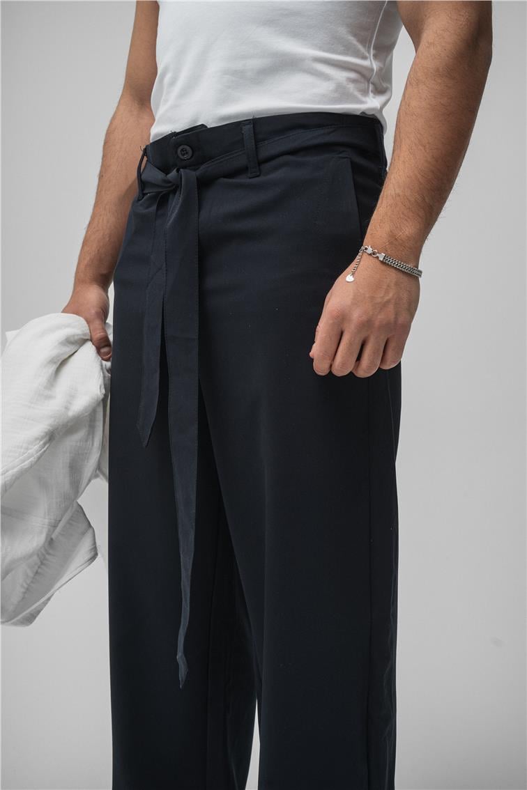 Bel Kuşaklı Klasik Baggy Pant. Lacivert