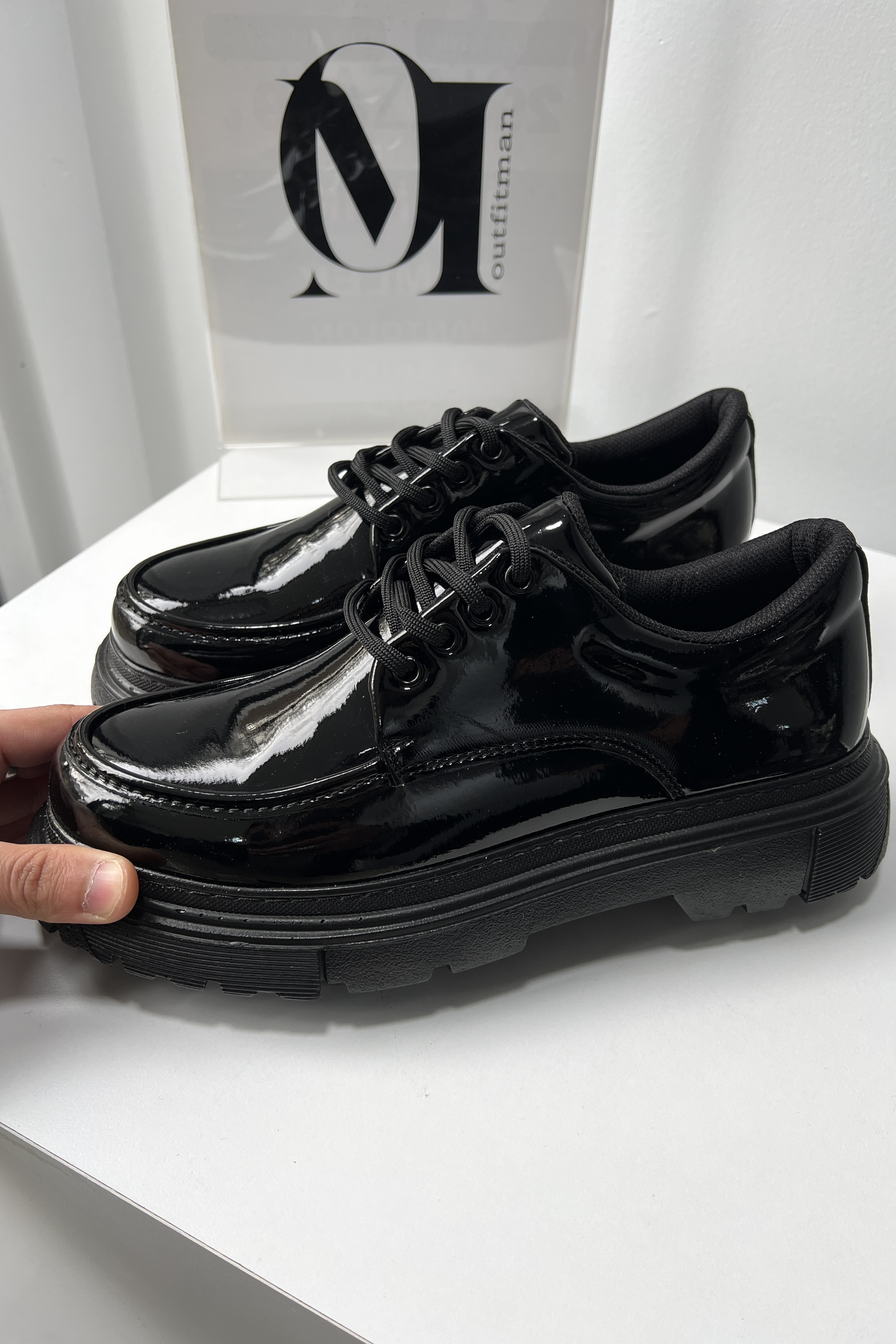 Black Gloss Kalın Taban Ayakkabı Siyah