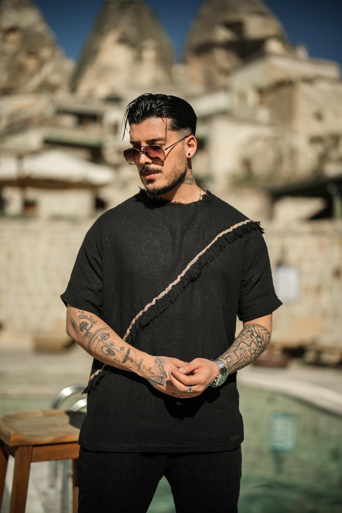 Çapraz Örme Desenli Oversize T-Shirt Siyah