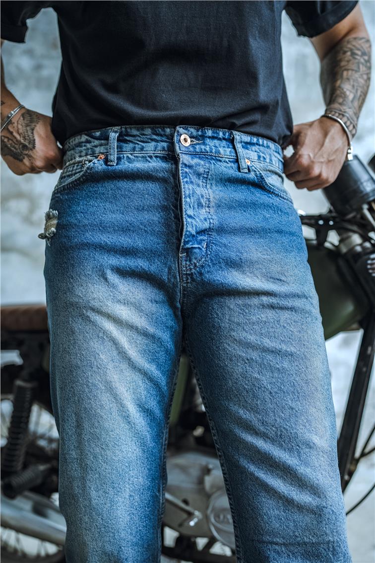 Cep Yırtıklı Boyfriend Jean Yıkamalı Mavi