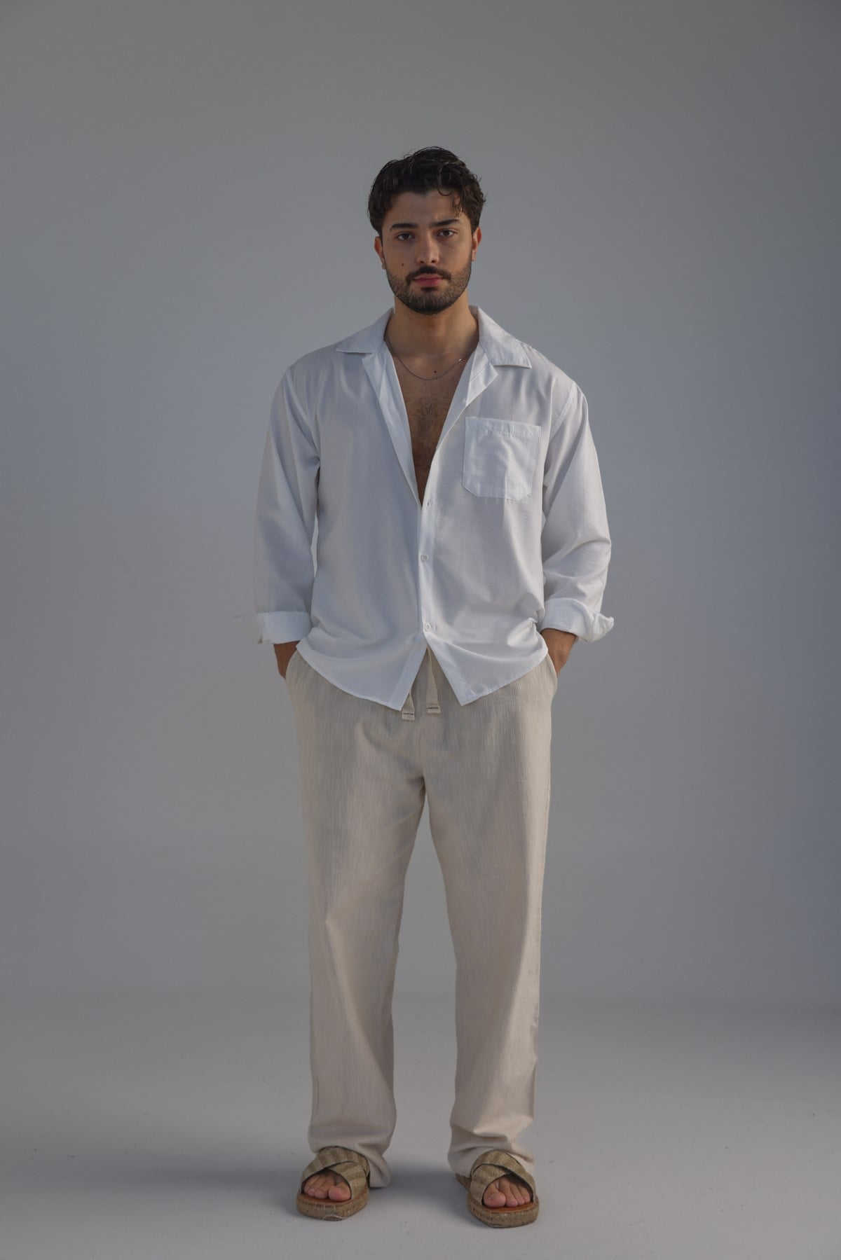 Cepli Oversize Basic Gömlek Beyaz